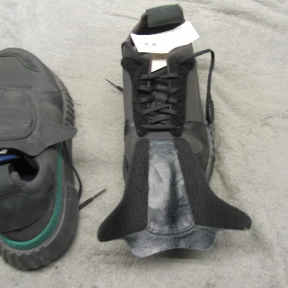 Adidas Futurepacer Shoes Mens 10 Core Black Carbon Green Leather‎ Sneakers NEW